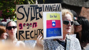 Frau auf Sylt attackiert – mutmaßlich rechtsextremistischer Angriff