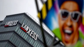 Lanxess-Aktien setzen Talfahrt fort