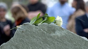 Uni weiht Gedenkstein für Tugçe ein