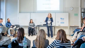 Wie sollen Lehrer auf traumatisierte Schüler reagieren?