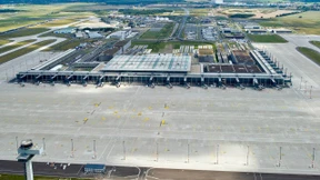Firmenpleite bringt neue Termin-Sorgen am Berliner Flughafen