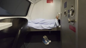 Der Tag hat Augen, die Nacht hat Ohren