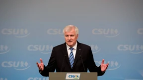 Seehofer will Ausnahmen vom Mindestlohn durchsetzen