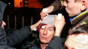 Früherer Minister bei Protesten verletzt