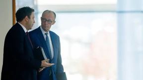 Wo bitte geht’s zum Notausgang?