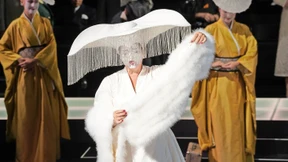 Wie weit darf das Kostümbild gehen?