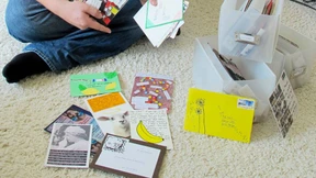 Geheimnisse auf Postkarten für die Welt