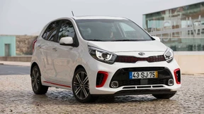 Scharfer Typ sucht heißes Herz