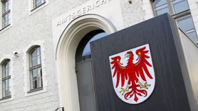 Angeklagter zu Bewährungsstrafe verurteilt