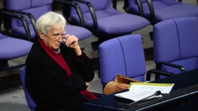 „Wer spioniert, der fliegt“