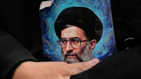 „Khamenei würde lieber sterben, als Iran zu verlassen“