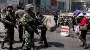 Dutzende Tote bei Anschlag in Chinas Unruheregion