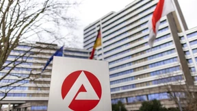 Die Arbeitslosigkeit steigt leicht