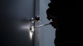 Mit den richtigen Tricks gegen Einbrecher