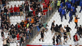 Randale von Ungarn-Fans im Stadion