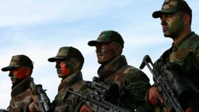 Regierung droht mit Militäreinsatz