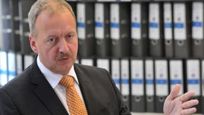 Thüringens Innenminister Geibert: V-Leute sind unverzichtbar