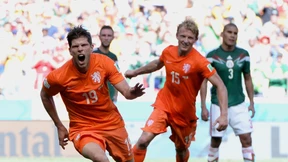 Sneijder und Huntelaar retten Holland