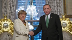 Kritik wegen Merkels Offerten an Erdogan