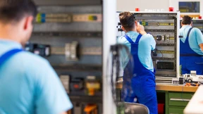 Zahl der Fachkräfte aus dem Nicht-EU-Ausland steigt