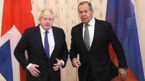 Johnson bietet Kreml Zusammenarbeit an