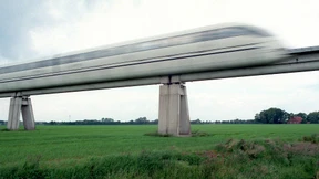 Mit Tempo 170 in die Katastrophe