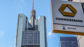 Commerzbank macht 527 Millionen Euro Verlust