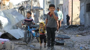 Ablenkung für Kinder im Kriegsgebiet