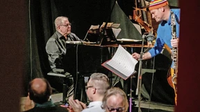 Beredt am Klavier und offen für alle Klangargumente