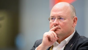 Domscheit-Berg kritisiert BSI-Chef