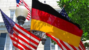 „Zufällig-Amerikaner“ verlieren ihr Konto