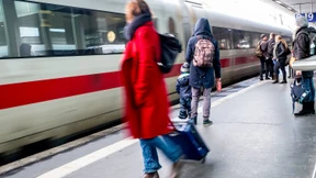 Regierung fordert Umbau der Deutschen Bahn