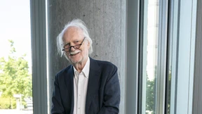 Was ein „Verwaltungskünstler“ an Frankfurt auszusetzen hat