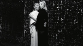 Pariserinnen und ihre Töchter