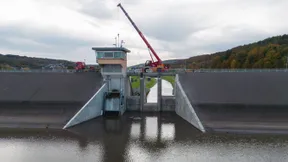 Wie Dämme gegen Flut und Dürre helfen