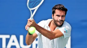 Tennisspielen und Skorpione knabbern