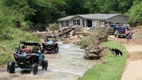 Mindestens 37 Menschen sterben bei Überschwemmungen