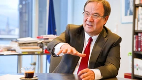 CDU-Vize Laschet hält Jamaika für möglich