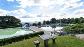Wenn im Sommer alle Schwimmbäder im Städtchen zu sind