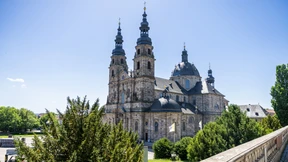 Fulda feiert „foll hessisch“ zwischen Dom und Fluss