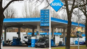 E10-Benzin kostet wieder weniger