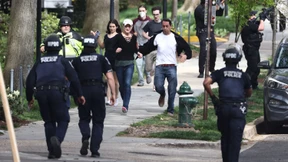 Mann verletzt vier Menschen und tötet sich selbst