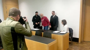 Priester mit Nacktfotos erpresst – Bewährungsstrafe