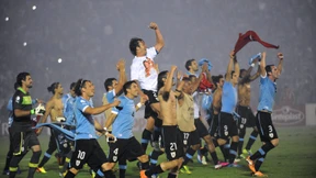 Uruguay macht das Feld komplett