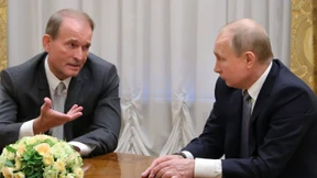 Ukraine geht gegen Putin-Helfer vor