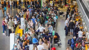 Ferienstart sorgt für höhere Fluggastzahlen