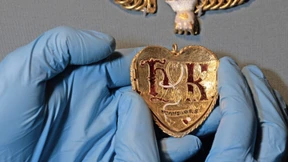 Ein goldenes Herz von Heinrich VIII.