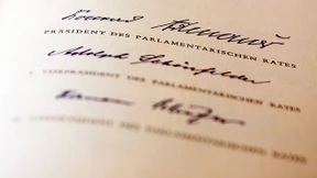 Entschlossener gegen Antidemokraten vorgehen!