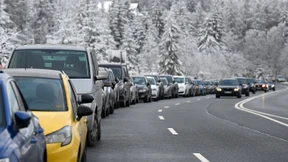 Ansturm auf Skigebiete – allen Bitten zum Trotz