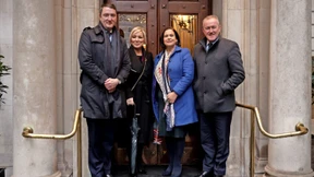 Sinn Fein sieht die Stunde der irischen Einheit gekommen